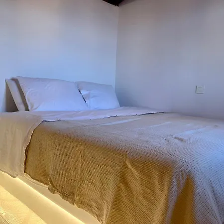 Lux Mykonos House Agios Stefanos (Mykonos)