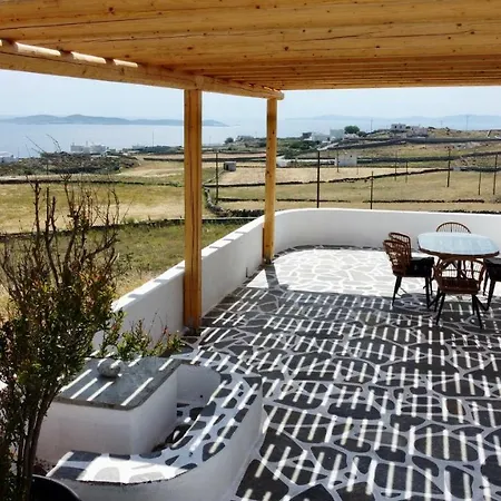 Lux Mykonos House Дом отдыха Агиос-Стефанос