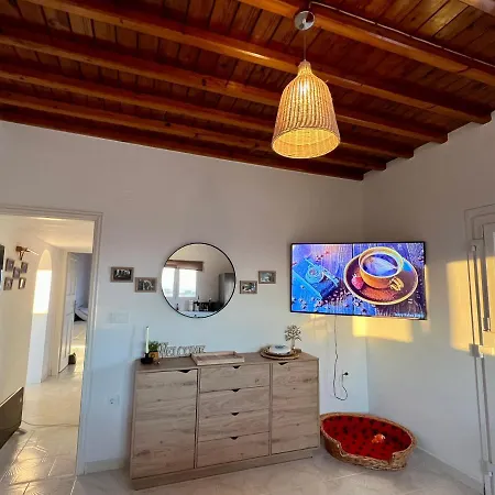 Дом отдыха Lux Mykonos House *