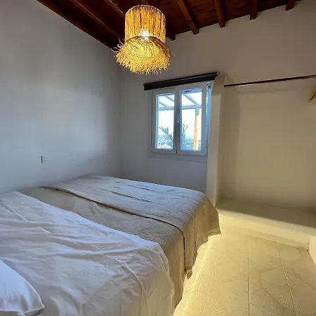 Lux Mykonos House Агиос-Стефанос