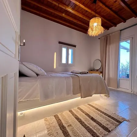 Lux Mykonos House Агиос-Стефанос